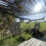 De Bommelerhoeve & Vakantiewoning * Poederoijen