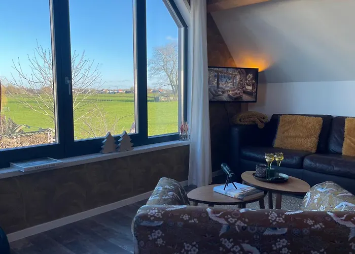 De Bommelerhoeve & Vakantiewoning *