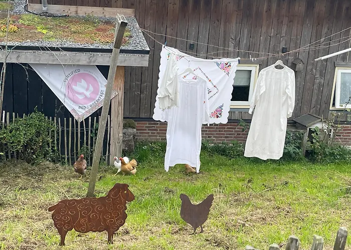 De Bommelerhoeve & Vakantiewoning Lägenhet