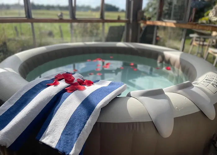 Lägenhet De Bommelerhoeve & Vakantiewoning *