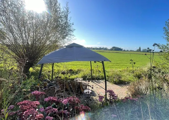 Lägenhet De Bommelerhoeve & Vakantiewoning *