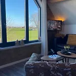 De Bommelerhoeve B&b&vakantiewoning *